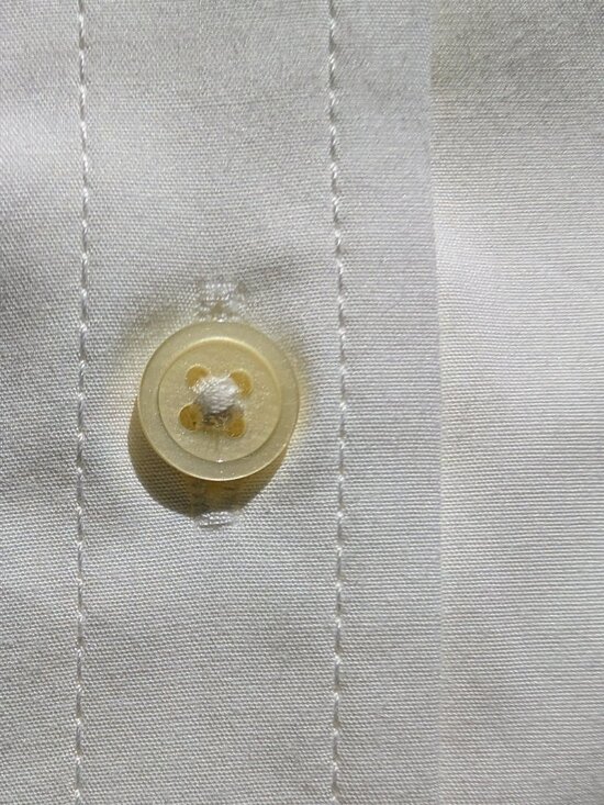 GAP Tailored Shirt - Professional - Button Front & Cuffs - XL - NWT - Picture 5 of 7